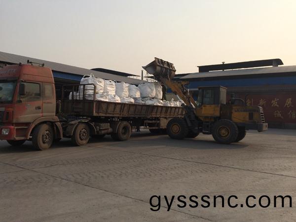 金(jin)屬(shu)硅(gui)粉(fen)廠傢