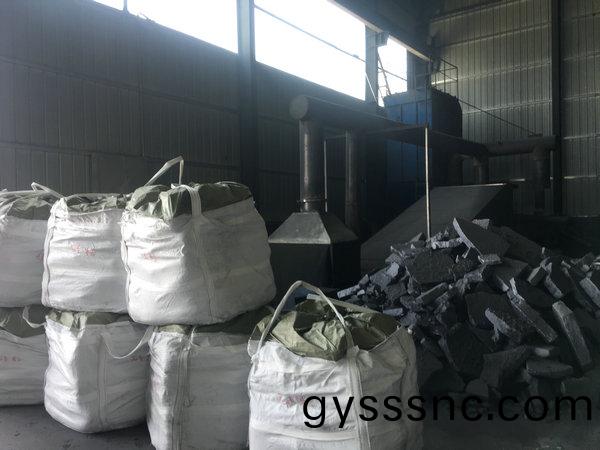 金(jin)屬硅(gui)粉(fen)廠(chang)傢